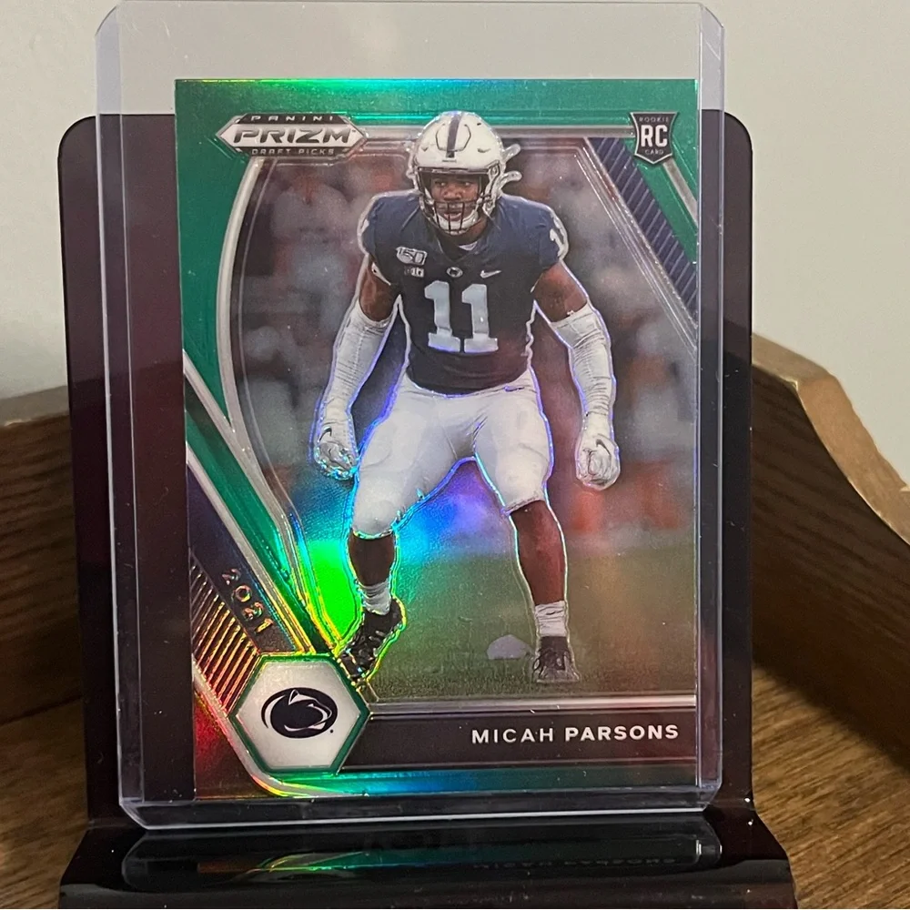 🏈 Micah Parson 2021 Panini Green Prizm Draft Picks NFL Football Card #136